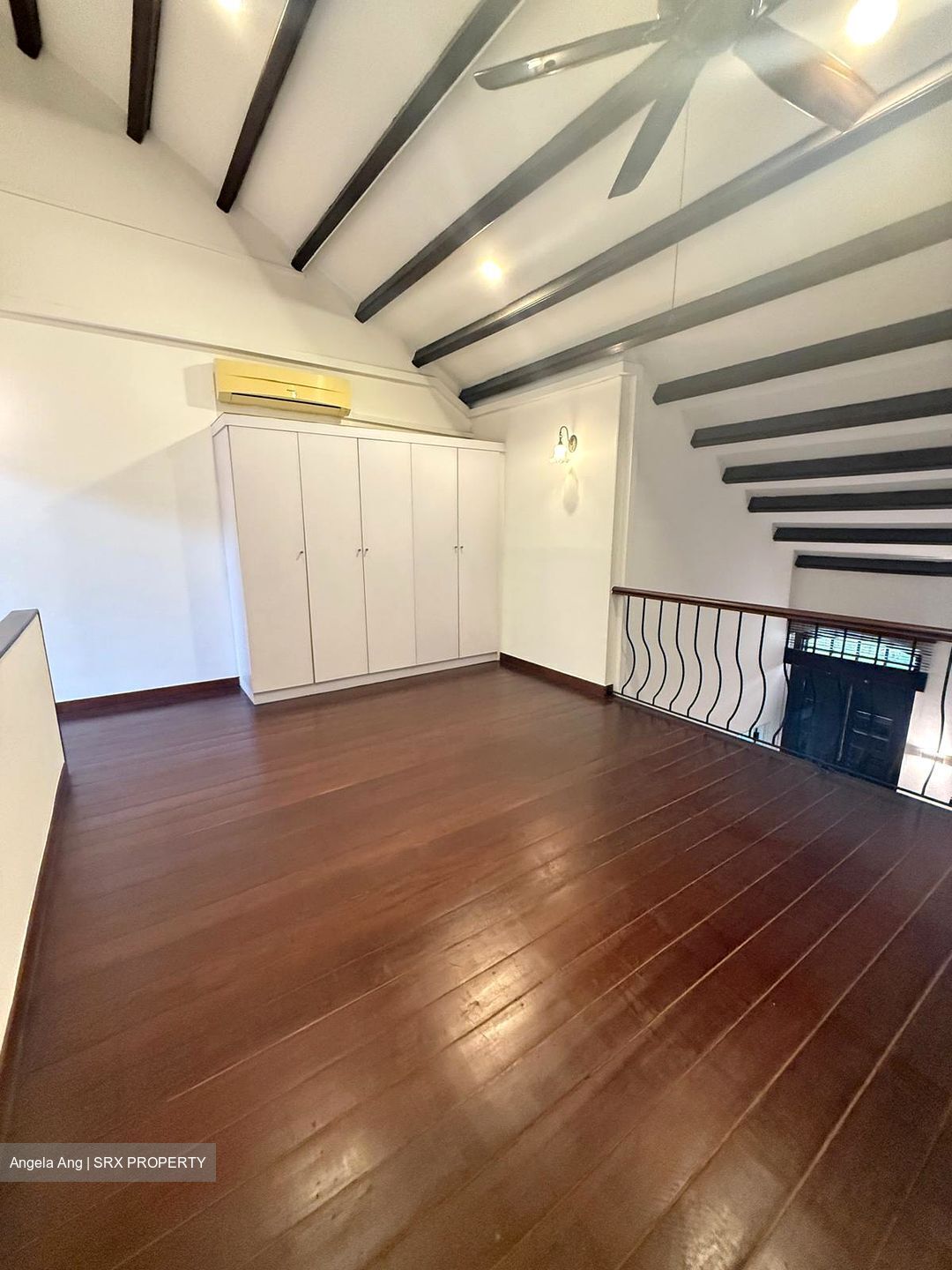 Emerald Hill Road (D9), Detached #628818711